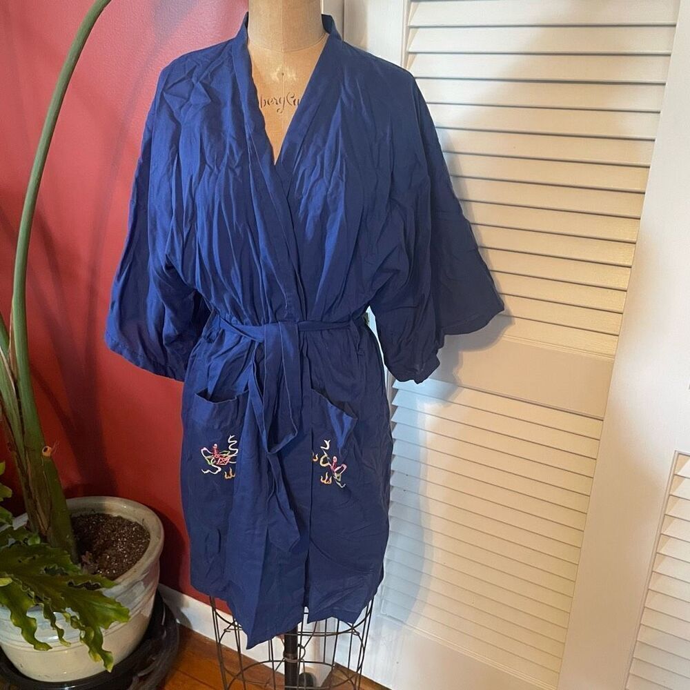 HEALTH | blue robe made in china S